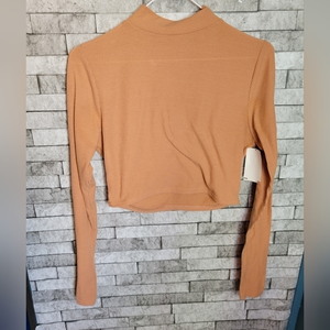 Nordstrom NWT Size Large Cropped‎ Turtleneck